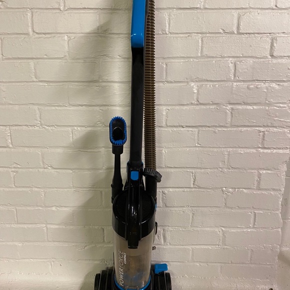 Vacum cleaner Bisell Compact - Picture 1 of 4